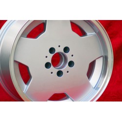 4 cerchi Aero 8x17 + 9x17 5x112 Mercedes w107 w108 w109 w116 w123 w126 w129