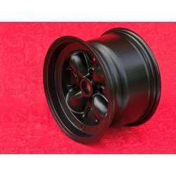 2 Felgen F3 8x13 4x101.6 Brabham Formula 3 1964-1970 front with conical bolt seat black