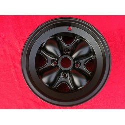 1 wheel F3 8x13 4x101.6 Brabham Formula 3 1964-1970 front with flat bolt seat black