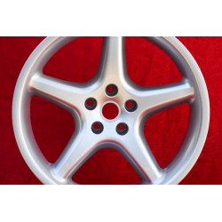 1 wheel 550 10.5x18 5x108 Ferrari 456 550 silver