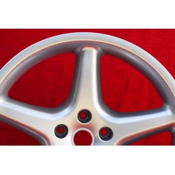 1 Felge 550 10.5x18 5x108 Ferrari 456 550 silver