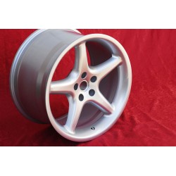 1 cerchio 550 10.5x18 5x108 Ferrari 456 550 silver