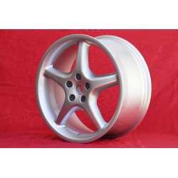 1 cerchio 550 8.5x18 5x108 Ferrari 456 550 silver