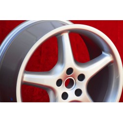 1 cerchio 550 8.5x18 5x108 Ferrari 456 550 silver