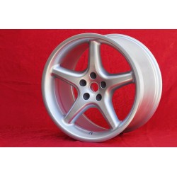 4 jantes 550 8.5x18 + 10.5x18 5x108 Ferrari 456 550