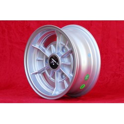 1 cerchio Alpine 5.5x13 3x150 Renault R12 R15 R16 R17 silver