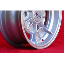 1 cerchio Alpine 5.5x13 3x150 Renault R12 R15 R16 R17 silver