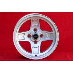 1 cerchio Campagnolo 8x13 4x100 BMW Opel BMW 1502-2002 tii  E21 Opel Kadett B C Manta Ascona A B GT Rekord C silver