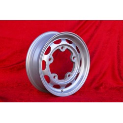 1 cerchio OE alloy 5x15 5x205 Porsche Volkswagen 356 AB Volkswagen Beetle Karmann Ghia Bus T1 T2a silver