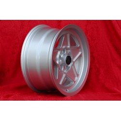 4 cerchi 308 7x16 + 8x16 5x108 Ferrari Volvo Ferrari 208 308 328 w o ABS Mondial 8 Mondial 3 2 w o ABS Volvo 140 160 240