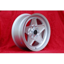 1 Felge 308 7x16 5x108 Ferrari Volvo Ferrari 208 308 328 w o ABS Mondial 8 Mondial 3 2 w o ABS Volvo 140 160 240 260 P18