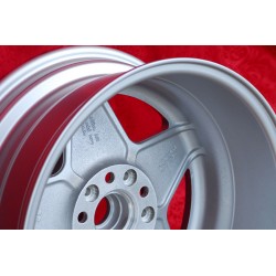 1 Felge 308 7x16 5x108 Ferrari Volvo Ferrari 208 308 328 w o ABS Mondial 8 Mondial 3 2 w o ABS Volvo 140 160 240 260 P18