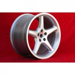 4 Felgen 550 8.5x18 + 10.5x18 5x108 Ferrari 456 550