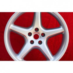 1 Felge 550 10.5x18 5x108 Ferrari 456 550 silver