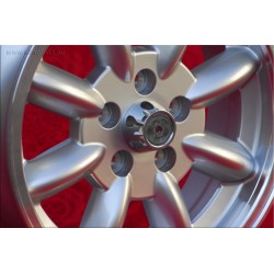 1 cerchio Minilite 5.5x15 5x108 Volvo serie 100 200 700 900 silver/diamond cut